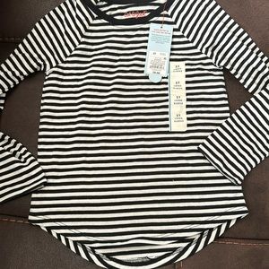 Cat & Jack baby girl long sleeve tee black print
